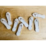 Large garland of 8 wooden thongs - White Wash