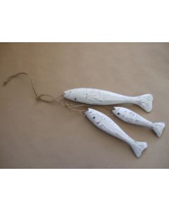 Garland of 3 wooden fish - White Wash